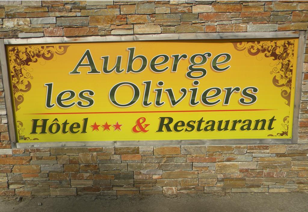 Auberge Les Oliviers Луччана Екстер'єр фото